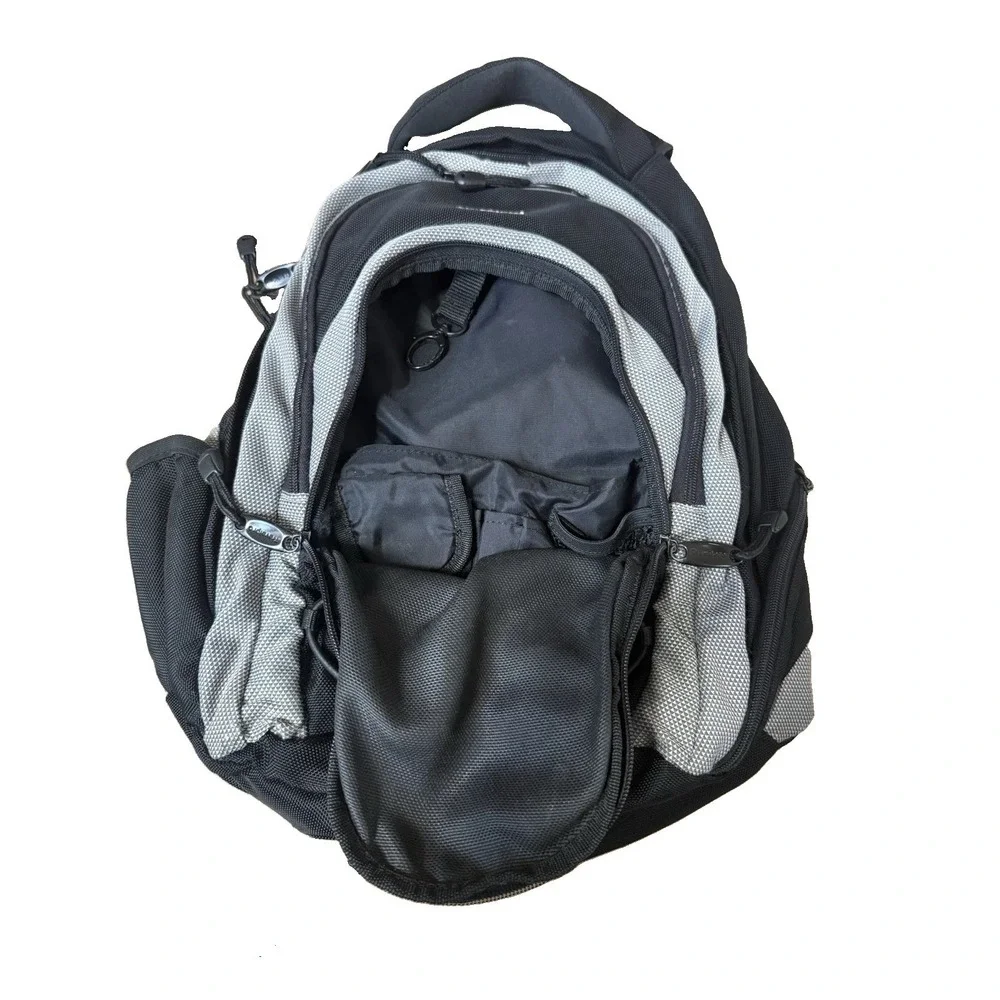 Travelpro TPro Hiking Backpack  Black Nylon Padded Adjustable Size Zip